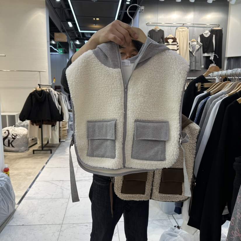 K STORY東大門㊣實拍女士新品真品時尚25秋冬人氣馬甲毛絨K STORY馬甲