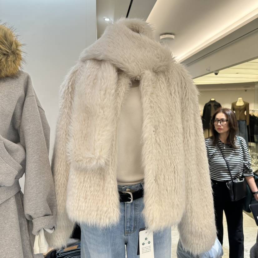 BAGUETTE-P韓國代購㊣女裝新款時尚真品短款大衣羊毛圍巾夾棉BAGUETTE-P短款大衣