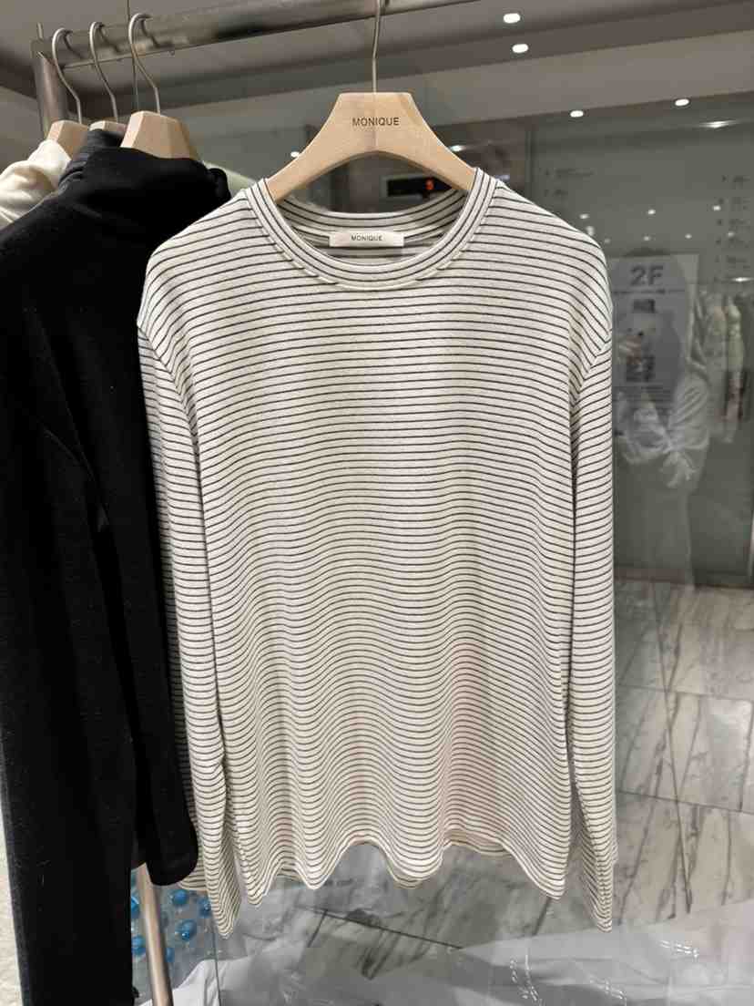 MONIQUE東大門㊣實拍女裝新品推薦25秋冬長袖T恤安哥拉條紋MONIQUE長袖T恤
