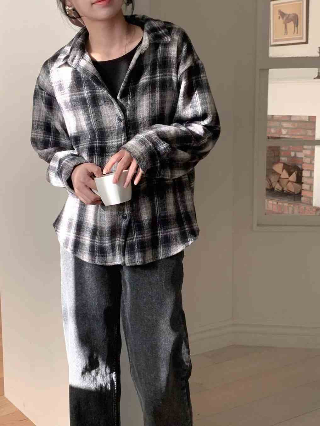 MU 뮤-T東大門㊣實拍女裝新款休閑人氣襯衫蕾絲衫格紋抓絨MU 뮤-T襯衫/蕾絲衫