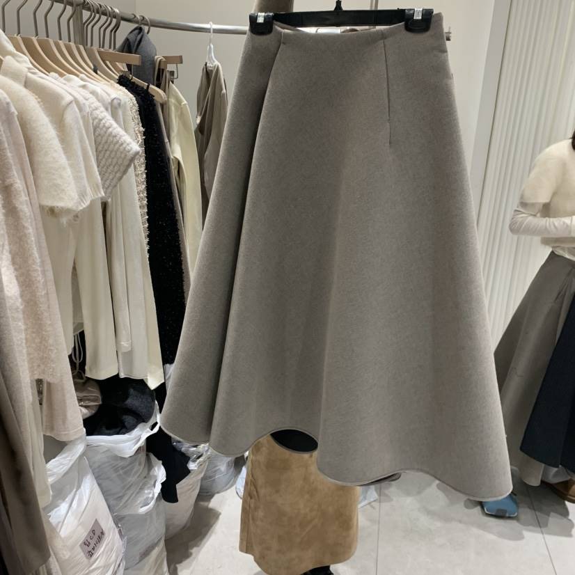 GLOW AND NYMPH韓國代購㊣女士新款熱賣人氣半身裙中短裙GLOW AND NYMPH半身裙/中短裙