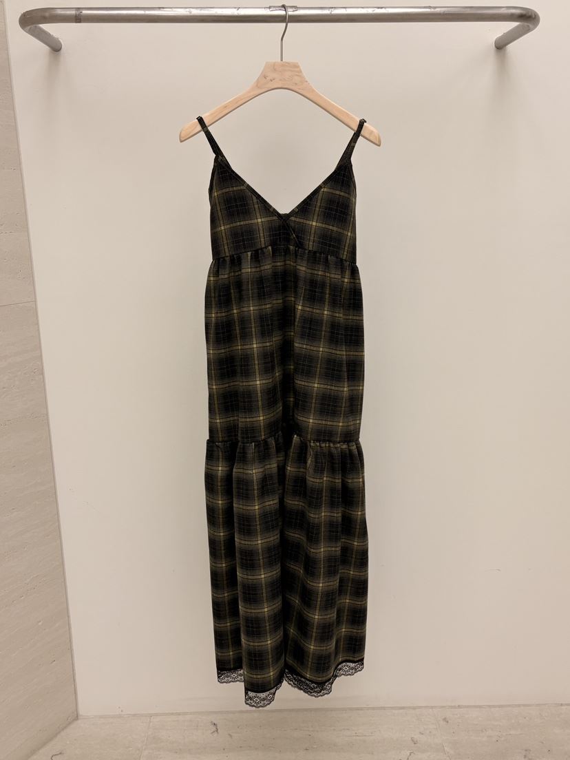 LAIVE東大門㊣實拍女裝新品25秋冬職業熱賣真品人氣推薦連衣裙LAIVE連衣裙