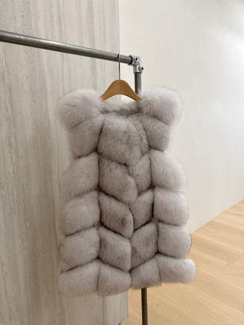 LAVIEU東大門㊣實拍女裝新款休閑真品推薦時尚職業熱賣馬甲絨LAVIEU馬甲