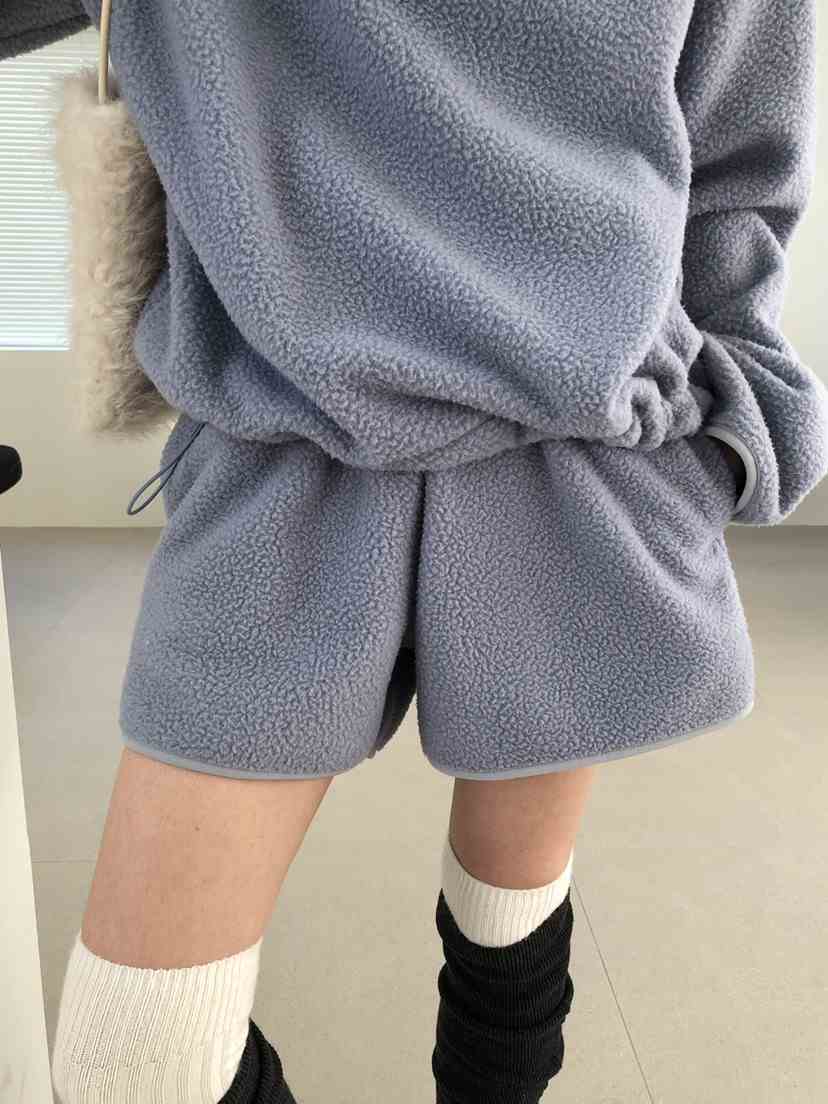 B_GARDER東大門㊣實拍女士新款推薦人氣真品職業熱賣休閑短褲B.GARDER短褲