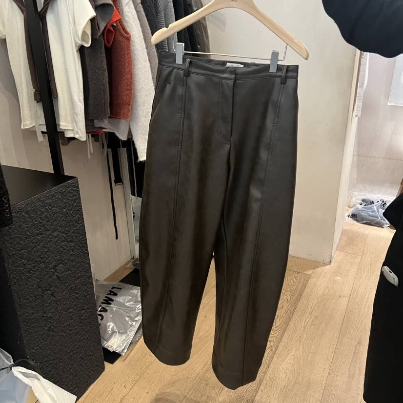 LA MAGIE FEMME東大門㊣實拍女士新款熱賣人氣休閑褲皮革絨Lamagie Femme休閑褲