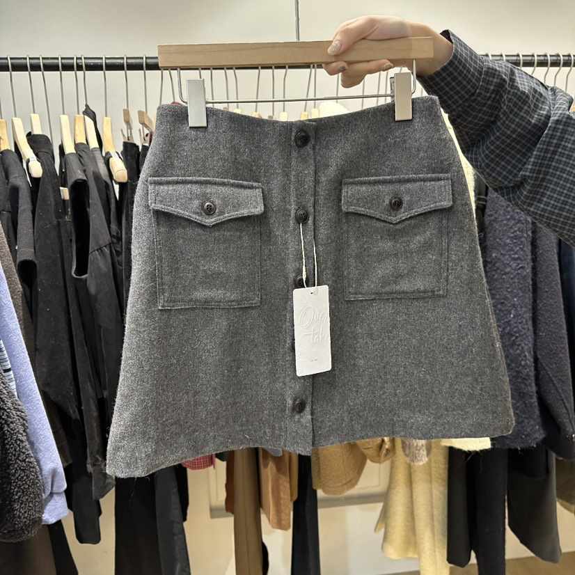 OVERTAKE韓國直郵㊣女士新品職業熱賣人氣25秋冬短裙披肩紐扣OVERTAKE短裙