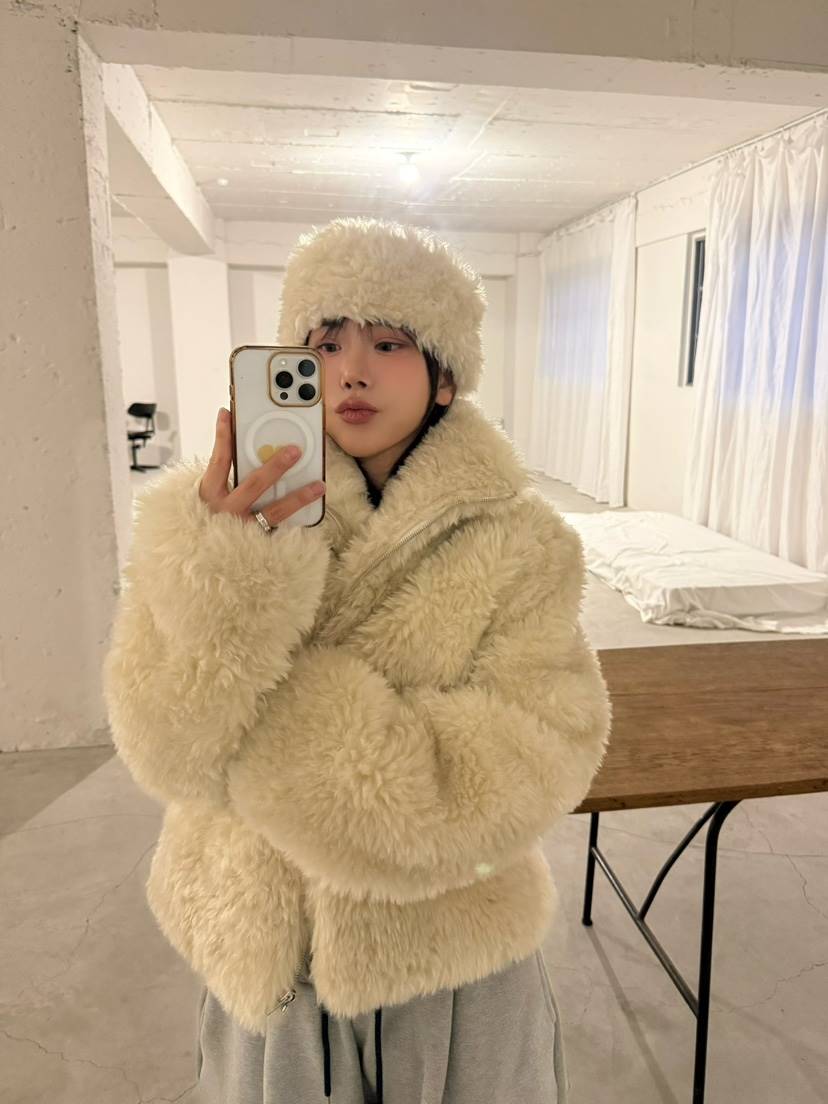 AWESOMESAUCE韓國直郵㊣女裝新品時尚休閑熱賣短款大衣含帽子AWESOME SAUCE短款大衣