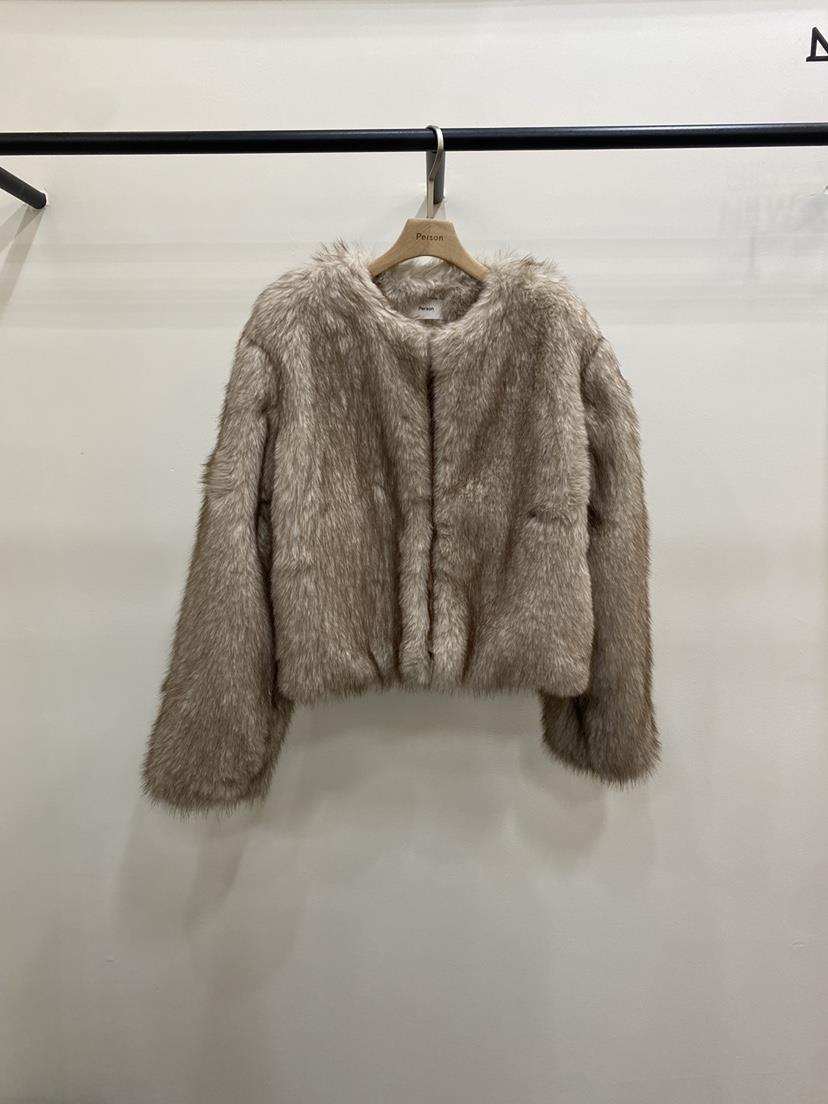 PERSON東大門㊣代購女裝新款人氣推薦25秋冬熱賣短款大衣狐貍PERSON短款大衣