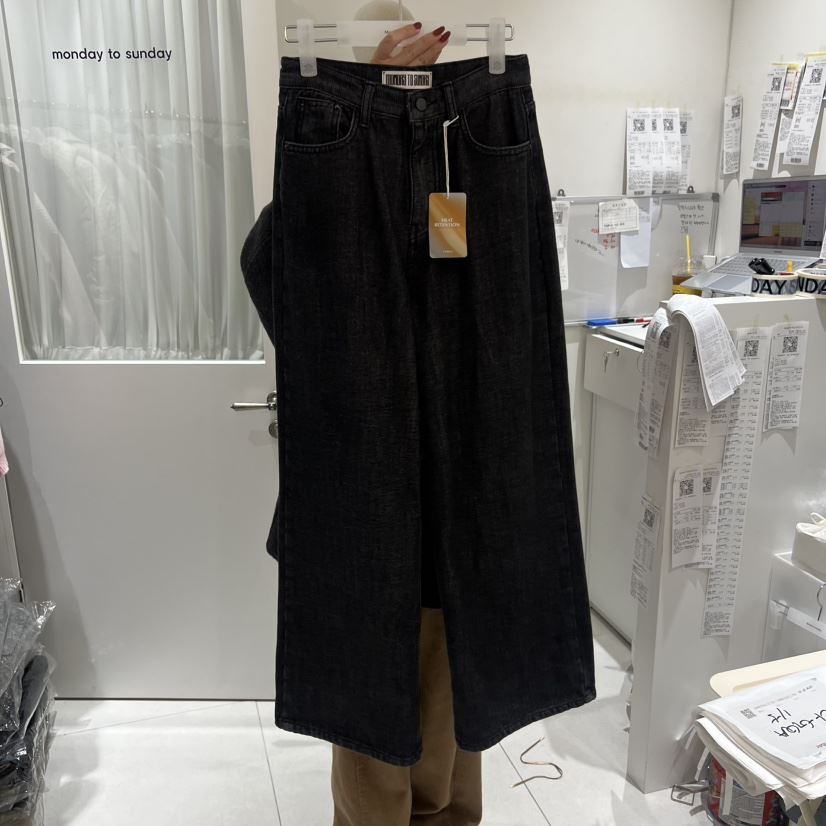 MONDAY TO SUNDAY東大門㊣直郵女士新品熱賣時尚推薦牛仔褲MONDAY TO SUNDAY牛仔褲