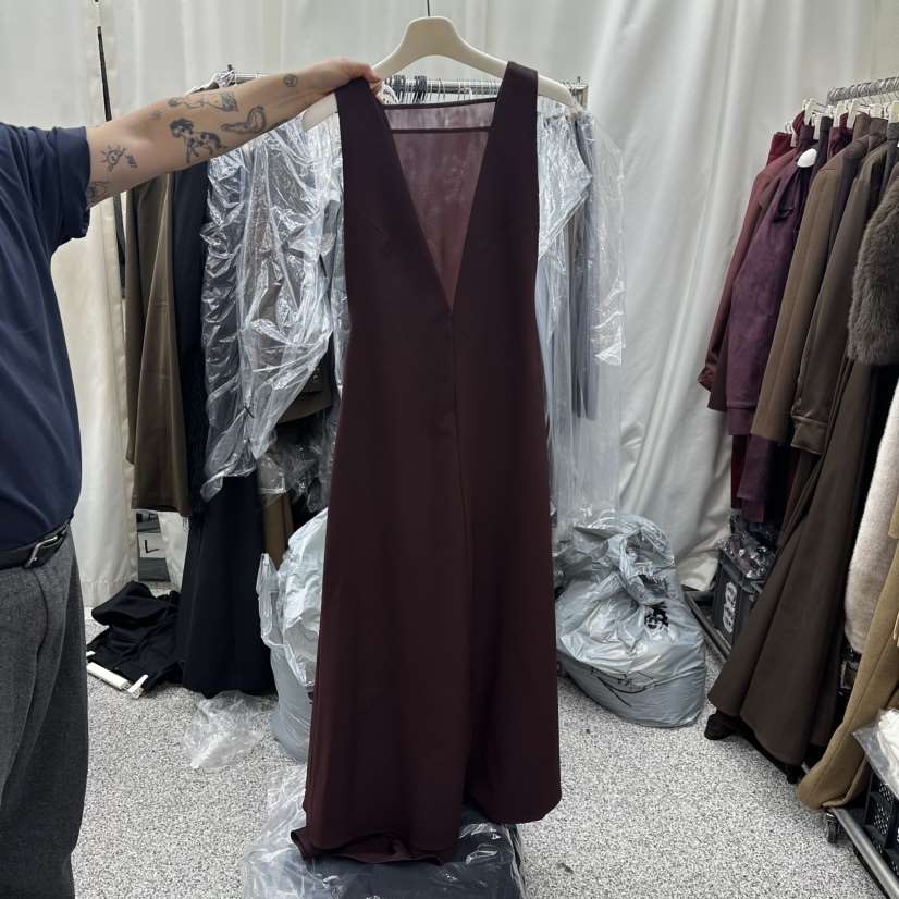 ONEBYTWO韓國直郵㊣女士新款推薦熱賣25秋冬職業休閑連衣裙V領ONE BY TWO連衣裙