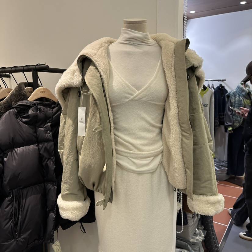 ORE-P東大門㊣直郵女裝新款熱賣真品休閑推薦人氣短款大衣ORE短款大衣