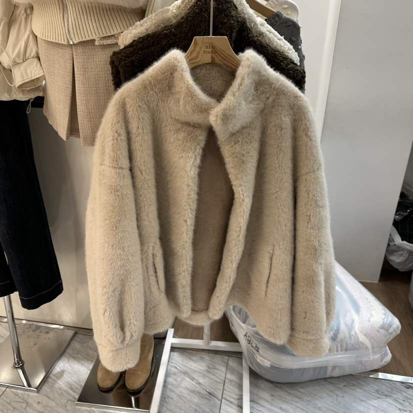 ABLESTUDIO東大門㊣代購女士新款休閑職業真品短款大衣貂皮ABLESTUDIO短款大衣