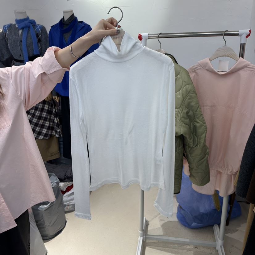 FLORAL韓國代購㊣女士新款熱賣職業真品25秋冬長袖T恤天絲羊毛FLORAL長袖T恤