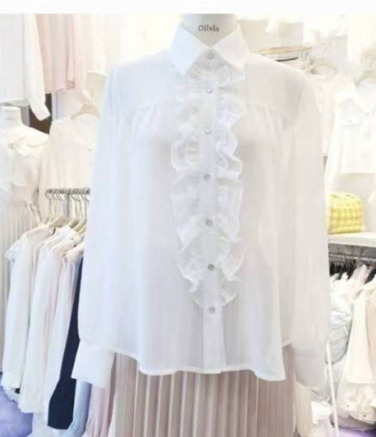 OLIVIA韓國代購㊣女裝新品人氣推薦襯衫蕾絲衫可愛的荷葉邊OLIVIA襯衫/蕾絲衫