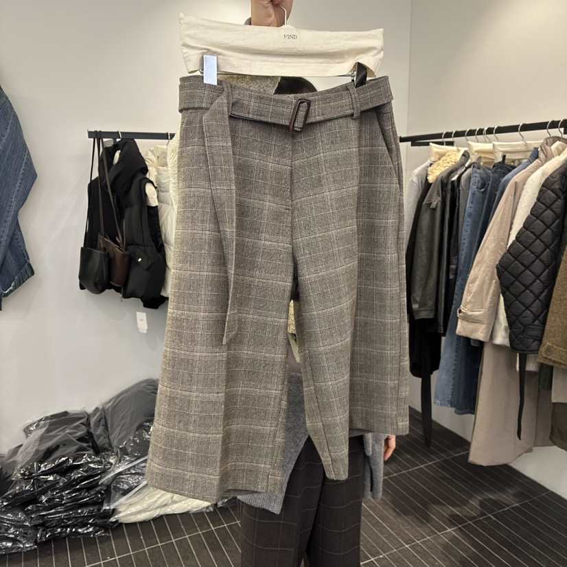 FIND-P東大門㊣實拍女士新品真品職業熱賣休閑25秋冬短褲含腰帶FIND-P短褲