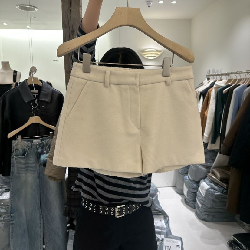 AVECNOUS韓國代購㊣女裝新品熱賣人氣時尚短褲不含腰帶羊毛AVECNOUS短褲