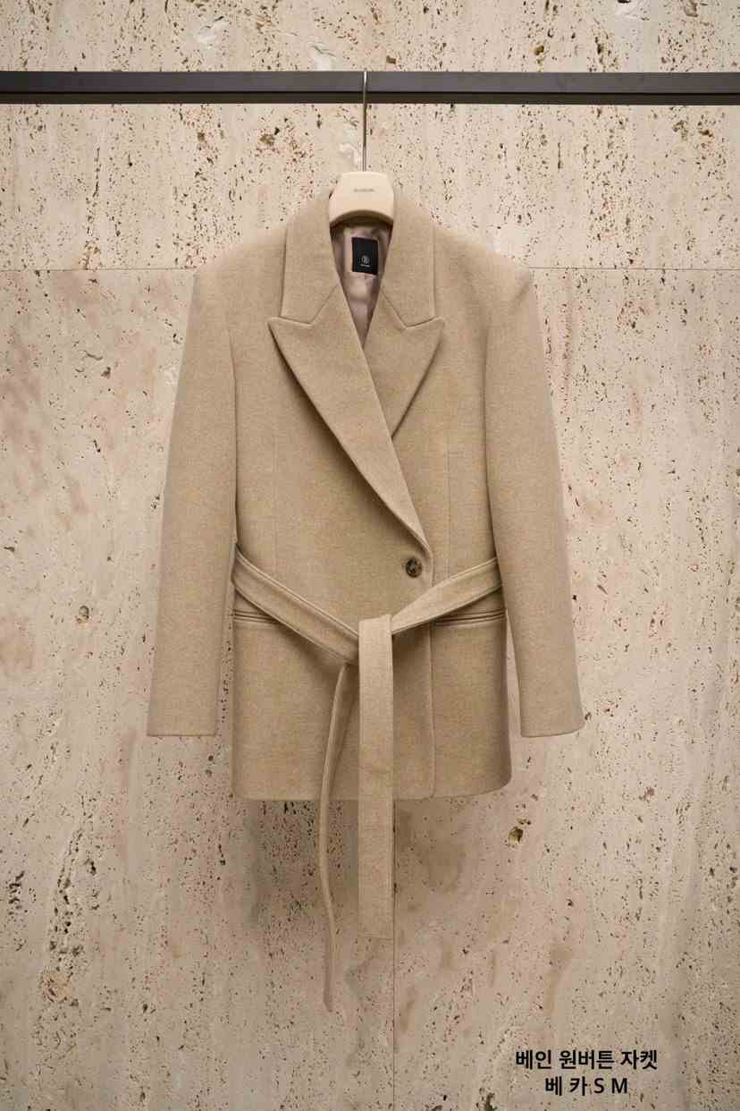 BLOSSOM東大門㊣實拍女士新品熱賣人氣時尚真品休閑夾克含腰帶BLOSSOM夾克