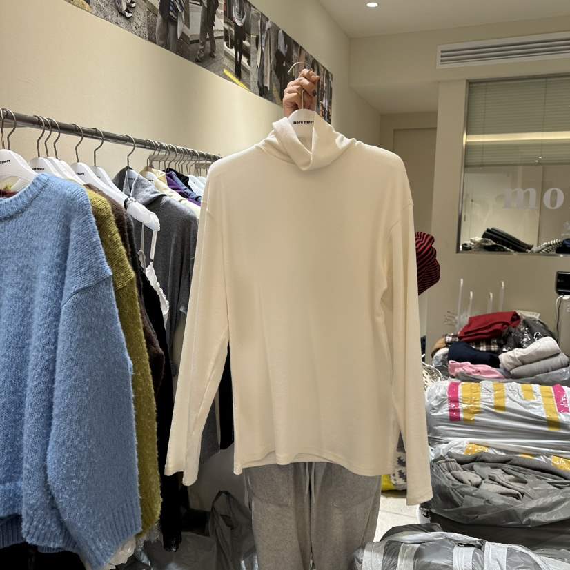 MOREMORE東大門㊣實拍女裝新品真品推薦25秋冬職業長袖T恤羊毛more more長袖T恤