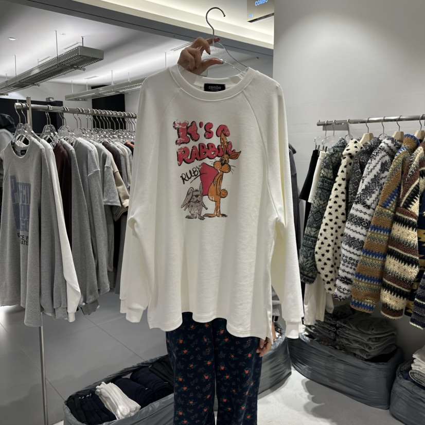 COMBO東大門㊣直郵女裝新品真品熱賣時尚人氣休閑長袖T恤兔子COM_BO長袖T恤