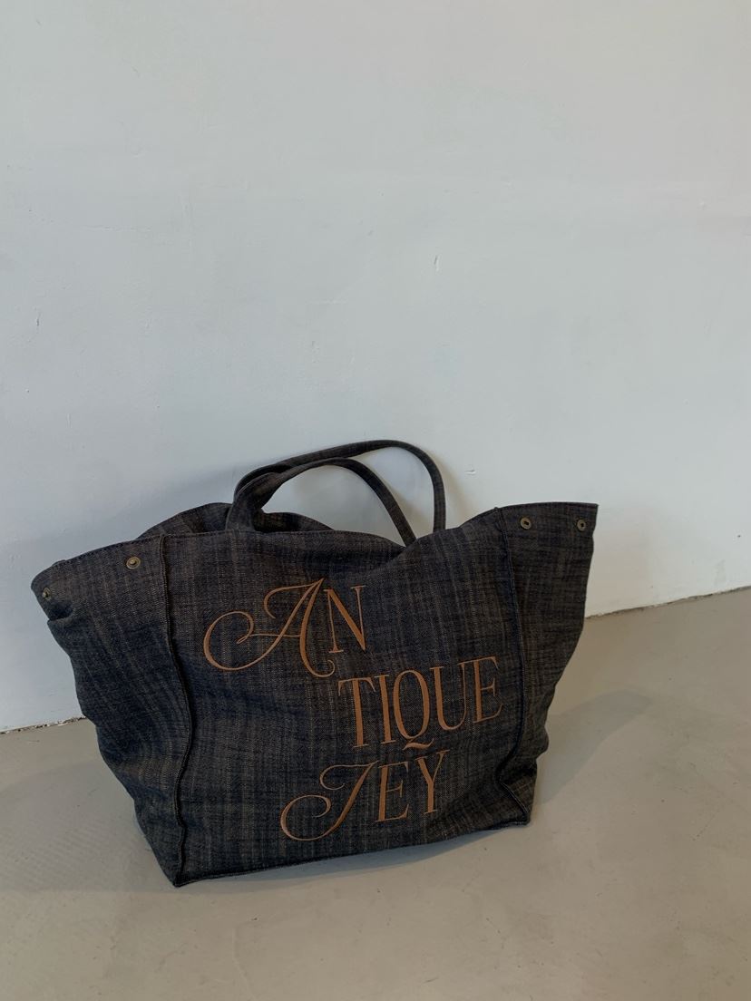 EDDY韓國直郵㊣女裝新品休閑推薦職業熱賣時尚單肩斜跨包刺繡EDDY單肩/斜跨包