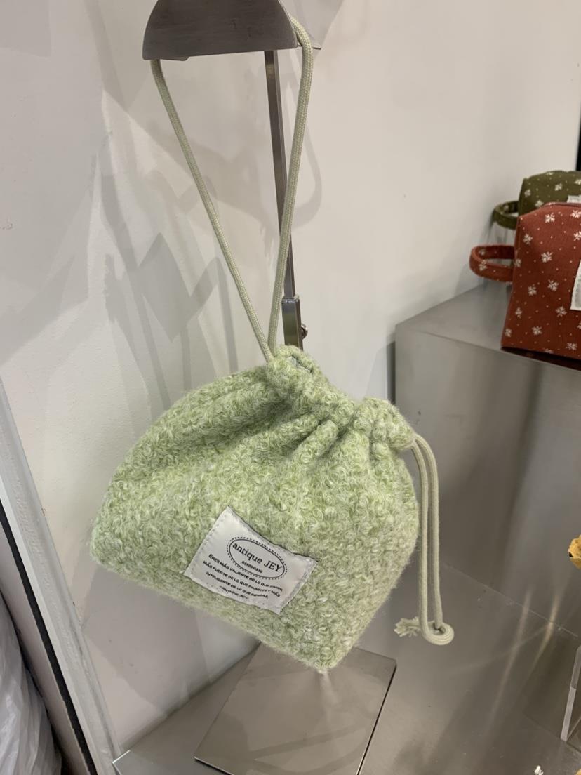 EDDY東大門㊣實拍女士新品人氣推薦真品職業25秋冬手拿包腋下包EDDY手拿包/腋下包