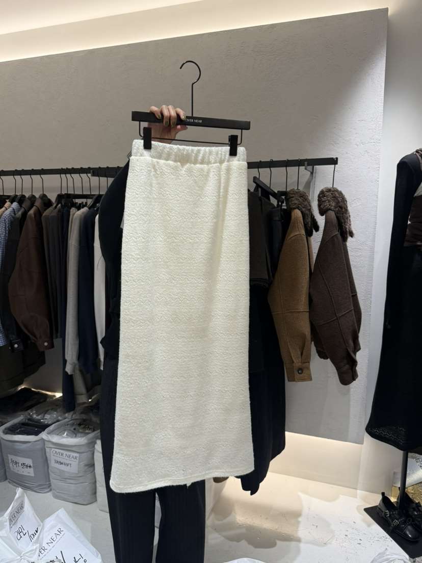 OVER NEAR東大門㊣直郵女裝新款推薦真品時尚長裙鉤針編織OVER NEAR長裙