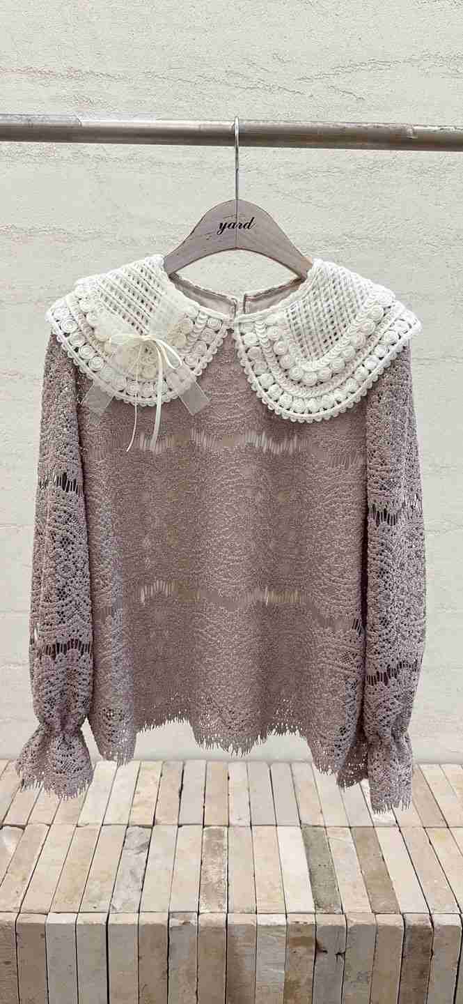 YARD韓國直郵㊣女裝新款時尚熱賣25秋冬襯衫蕾絲衫含胸花雙排扣YARD襯衫/蕾絲衫