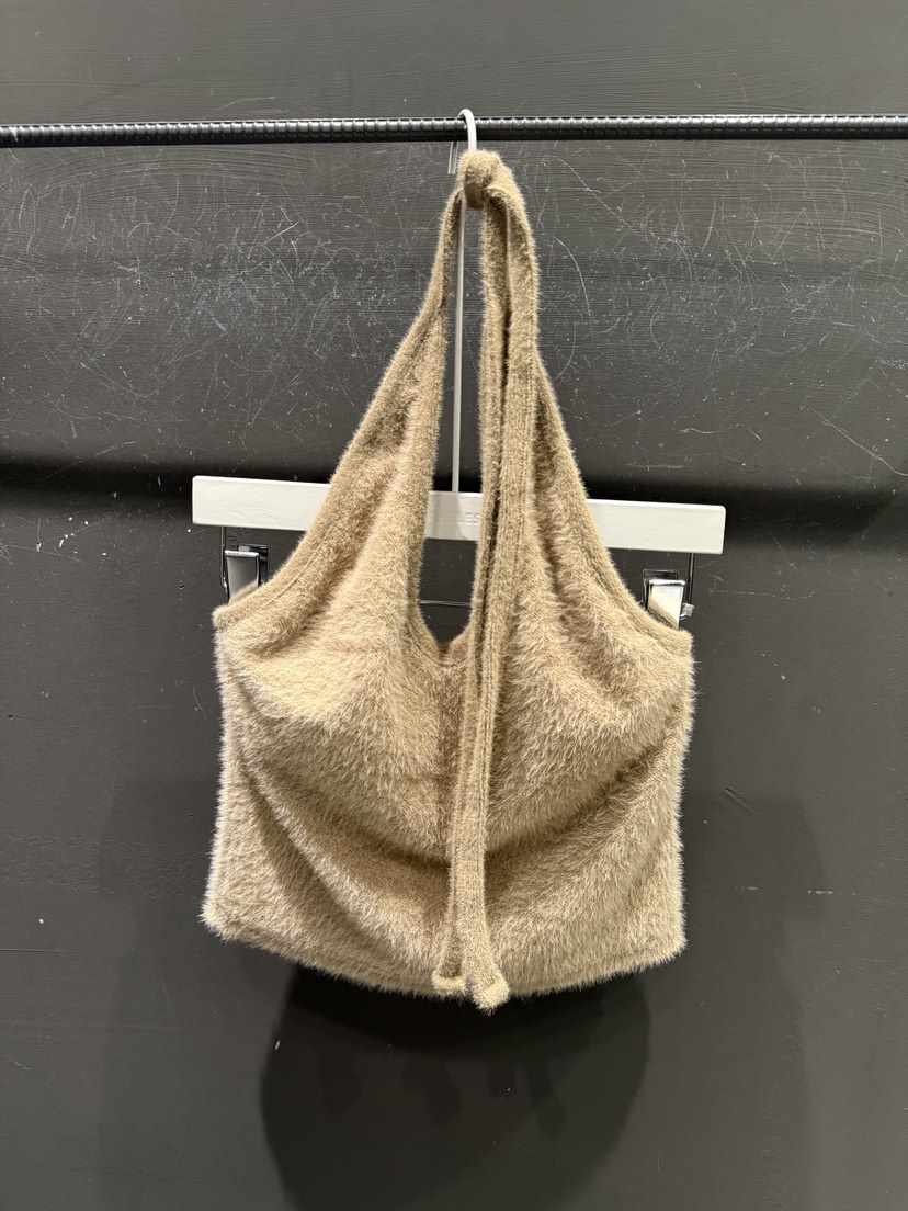 GATELESS韓國代購㊣女裝新品推薦人氣熱賣真品職業吊帶背心GATELESS吊帶/背心