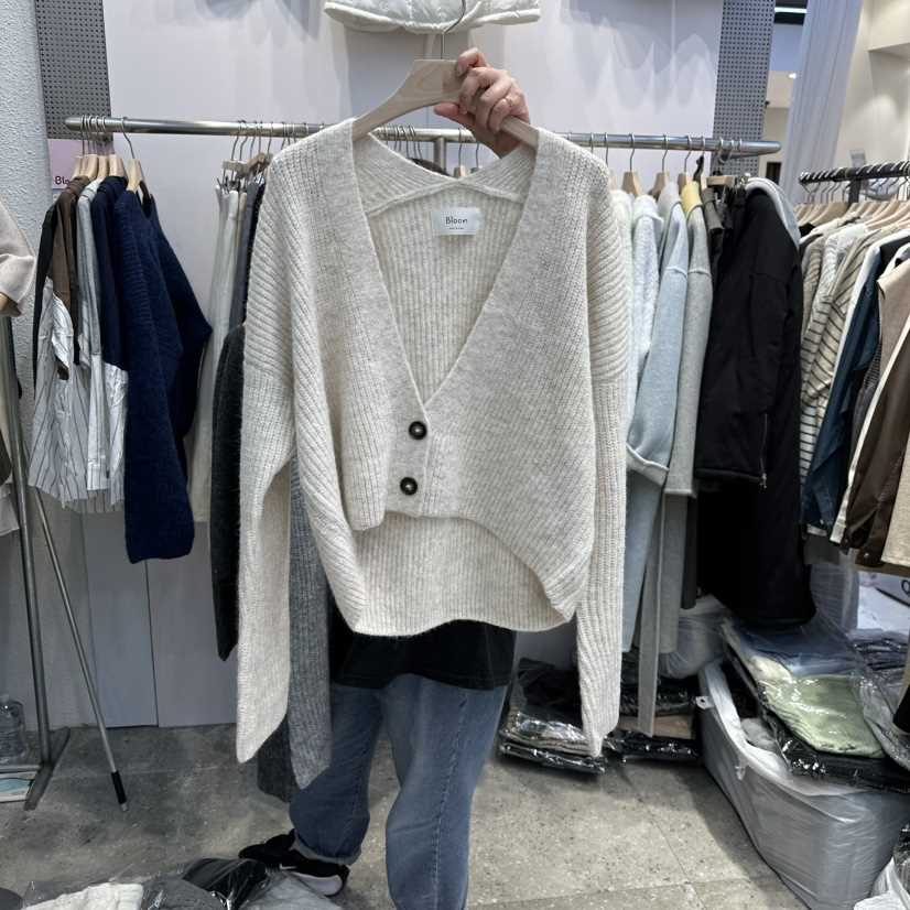 BLOOM韓國直郵㊣女士新品推薦時尚職業真品熱賣針織衫短款開衫BLOOM-Q針織衫