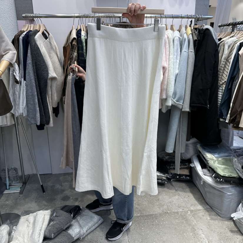 BLOOM東大門㊣直郵女裝新款25秋冬推薦職業人氣熱賣長裙刺繡BLOOM-Q長裙