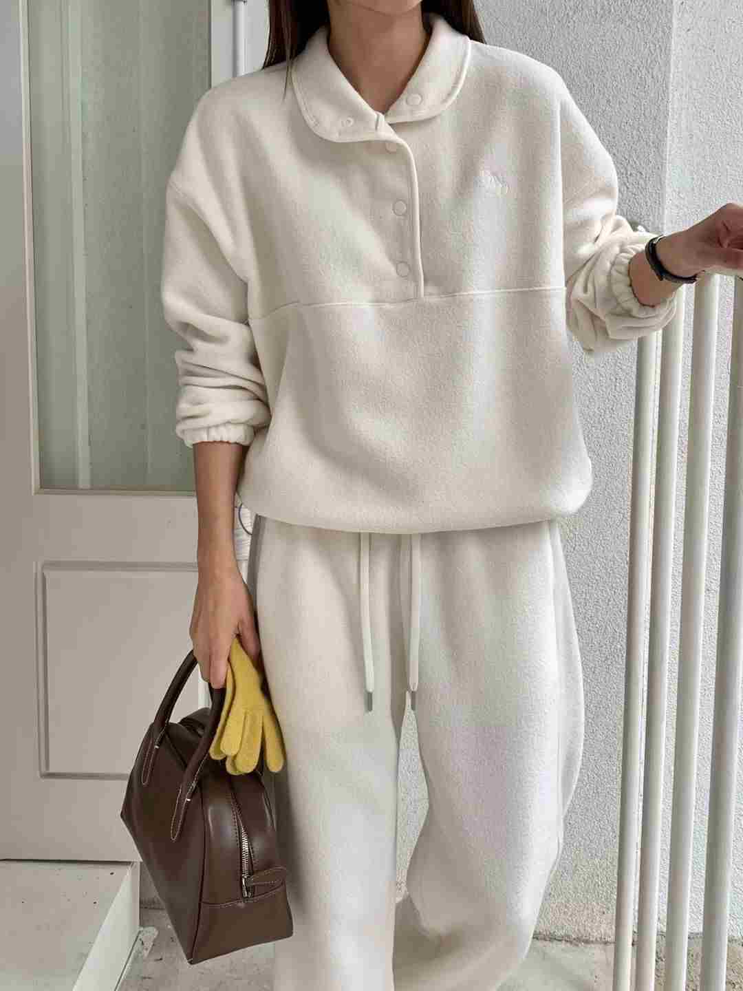 CHOCOLATE-초콜렛-T韓國代購㊣女裝新品推薦真品人氣衛衣CHOCOLATE衛衣