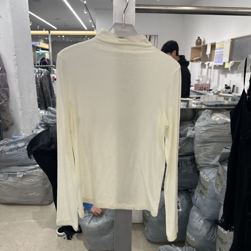 HELVETICA韓國直郵㊣女士新品真品人氣推薦長袖T恤安哥拉高領HELVETICA長袖T恤