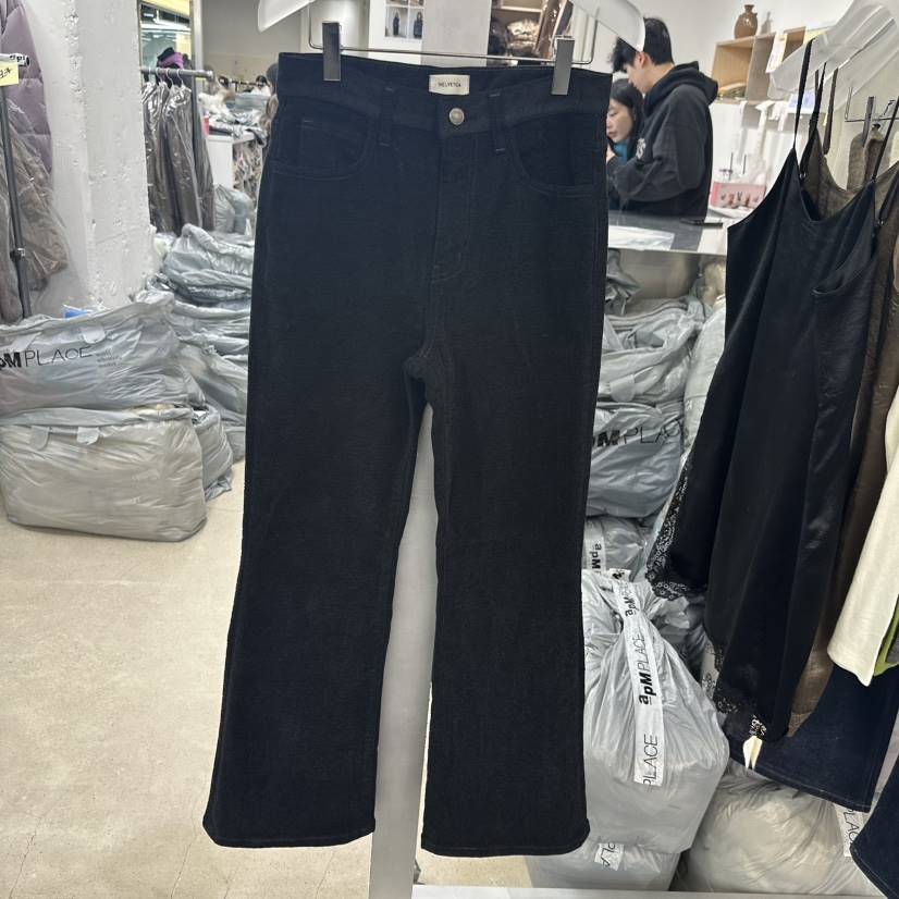 HELVETICA東大門㊣實拍女裝新款熱賣推薦真品時尚牛仔褲保暖HELVETICA牛仔褲