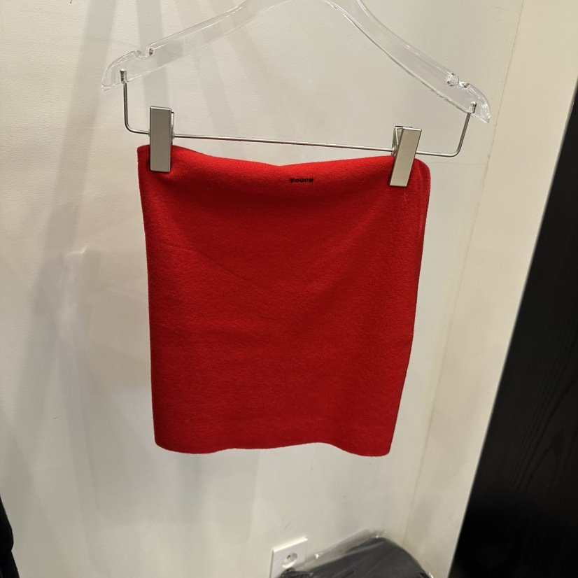 POUCH東大門㊣實拍女裝新品時尚真品推薦職業25秋冬吊帶背心POUCH吊帶/背心