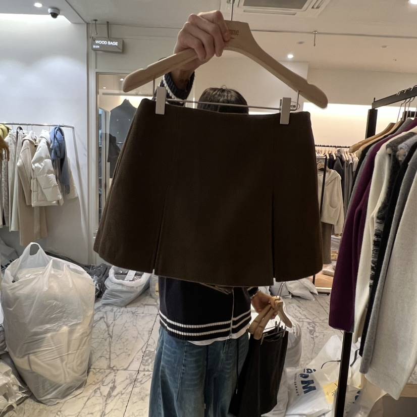 LA MAGIE FEMME韓國代購㊣女裝新品時尚職業人氣熱賣短裙Lamagie Femme短裙