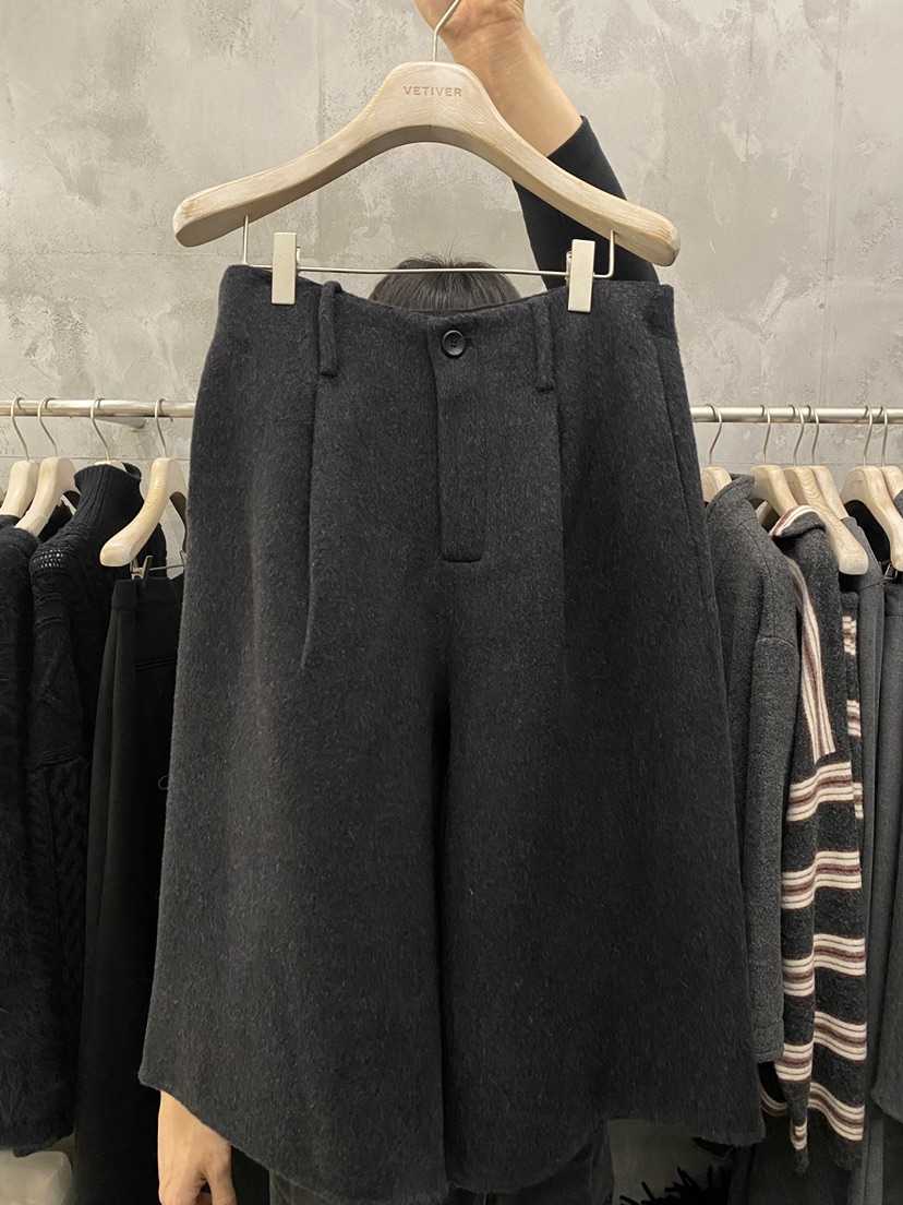 THE VETIVER-A韓國代購㊣女裝新款時尚推薦25秋冬人氣短褲VETIVER短褲