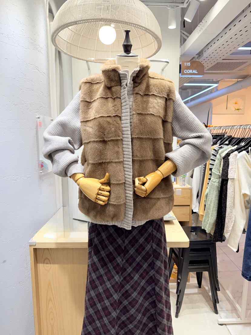 CORAL東大門㊣直郵女裝新品人氣25秋冬休閑針織衫假兩件貂絨CORAL針織衫