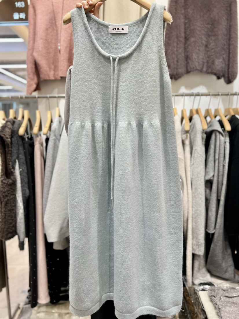 OLA東大門㊣直郵女裝新品職業休閑推薦時尚25秋冬人氣連衣裙mellor/OLA連衣裙