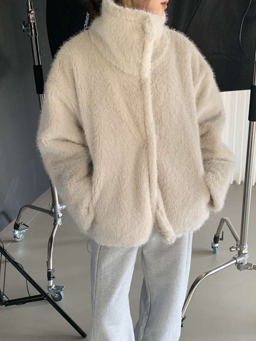 LOGARDEN東大門㊣代購女士新品熱賣人氣時尚短款大衣毛絨高領LO GARDEN短款大衣