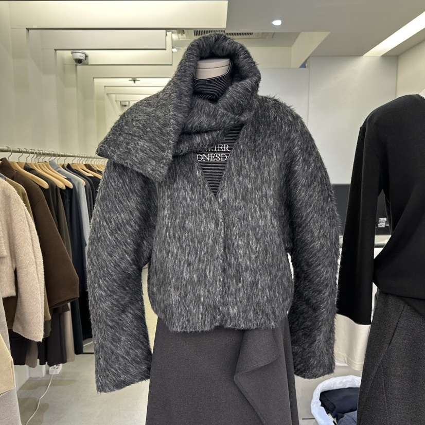 AMON韓國代購㊣女裝新款25秋冬熱賣休閑職業短款大衣含圍巾AMON短款大衣