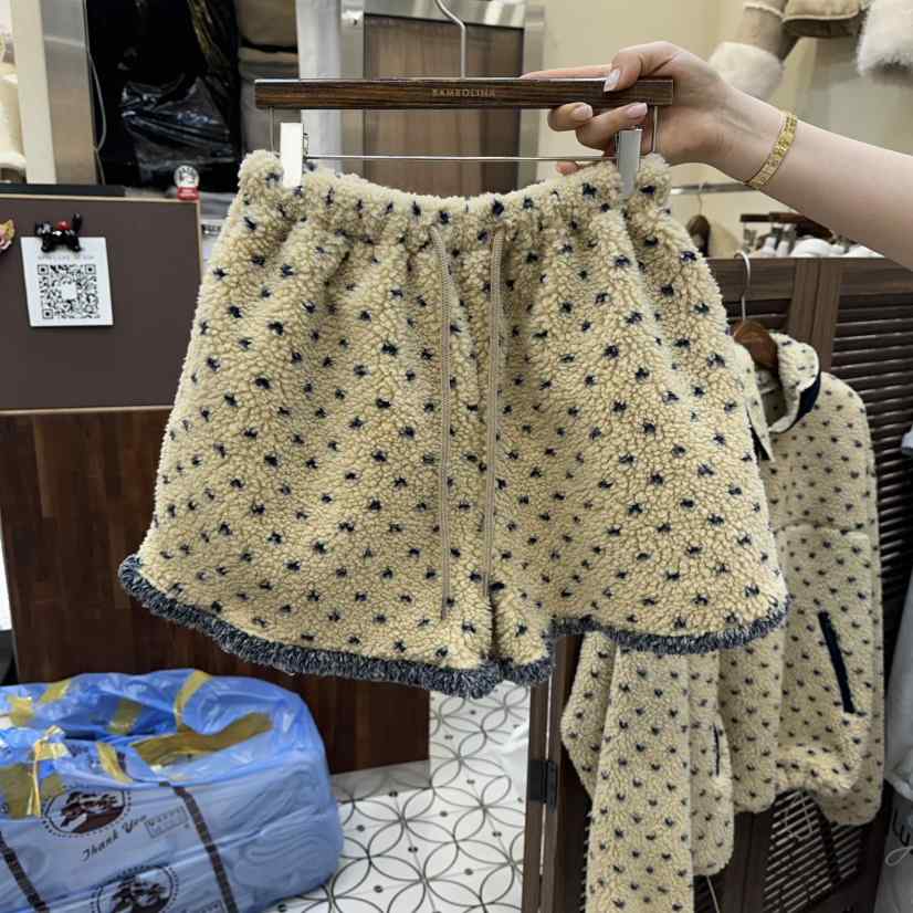 BAMBOLINA韓國直郵㊣女裝新款25秋冬人氣時尚休閑推薦職業短褲BAMBOLINA短褲