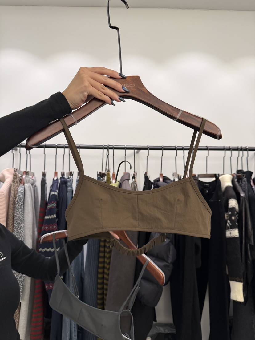 WATERMELON韓國代購㊣女士新款時尚職業人氣推薦真品吊帶背心WATER MELON吊帶/背心