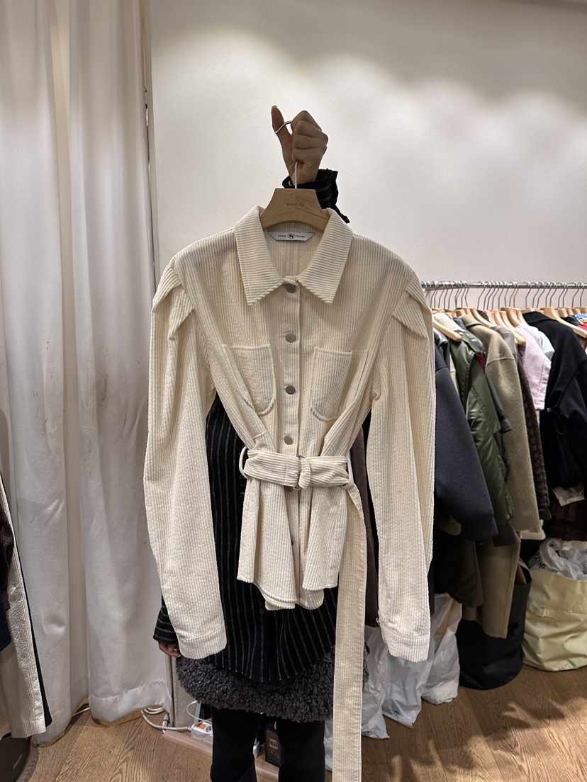 AUVERFIT韓國代購㊣女裝新品熱賣時尚休閑襯衫蕾絲衫含腰帶AUVERFIT襯衫/蕾絲衫