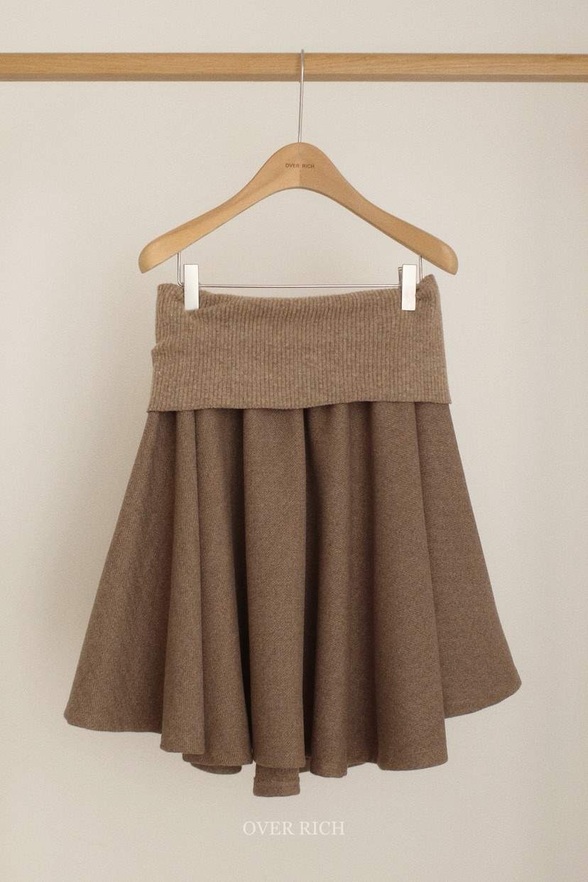 OVER RICH東大門㊣直郵女士新款推薦時尚人氣短裙羊毛喇叭OVER RICH短裙