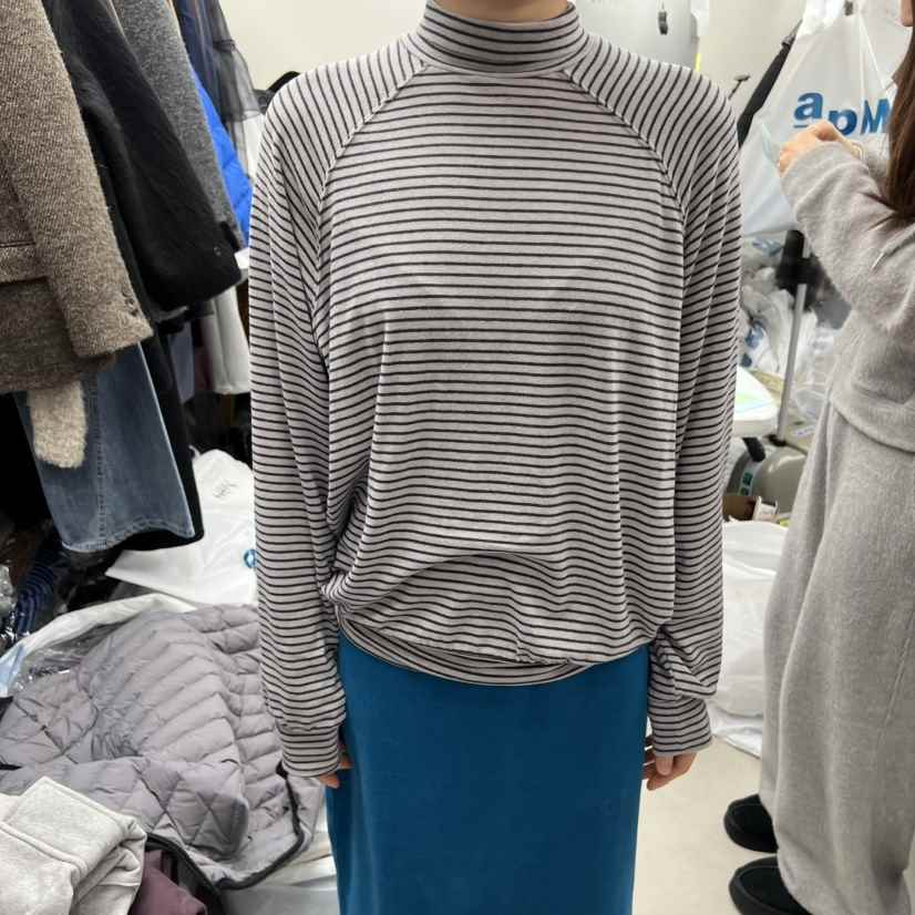 SOLD OUT韓國代購㊣女士新款人氣真品時尚職業25秋冬長袖T恤SOLD OUT長袖T恤