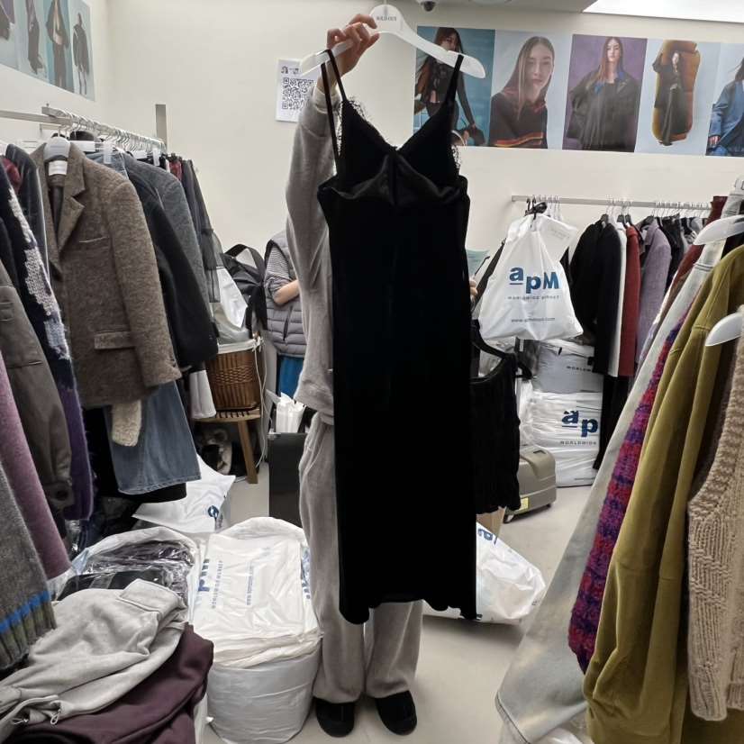 SOLD OUT東大門㊣實拍女士新款25秋冬時尚職業真品熱賣連衣裙SOLD OUT連衣裙