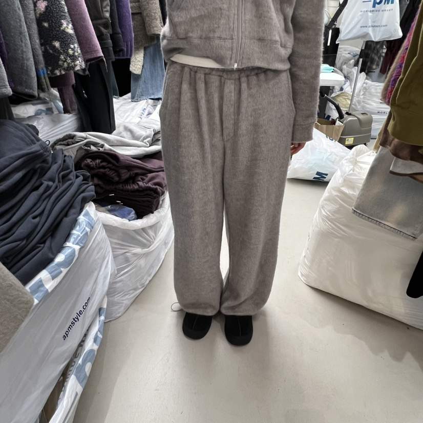 SOLD OUT韓國代購㊣女士新款真品熱賣人氣時尚25秋冬休閑褲SOLD OUT休閑褲