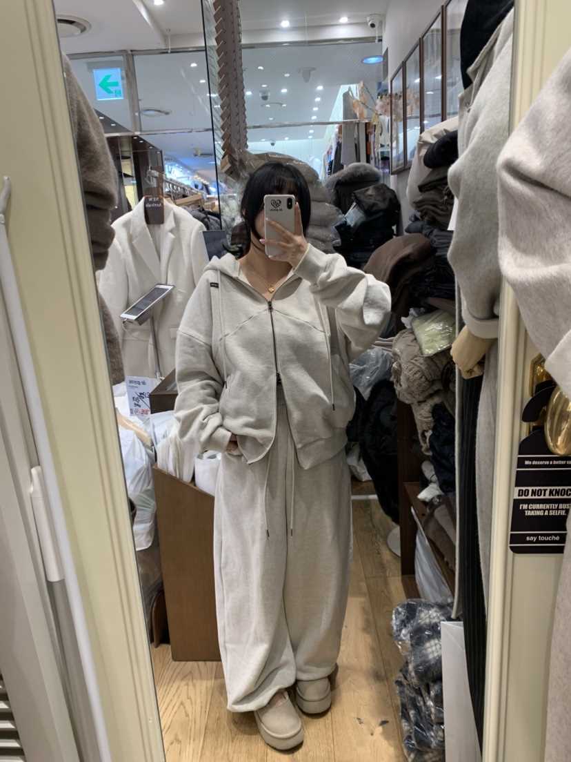 DE GO YOU東大門㊣直郵女裝新款25秋冬熱賣時尚套裝加絨套裝DE GO YOU套裝