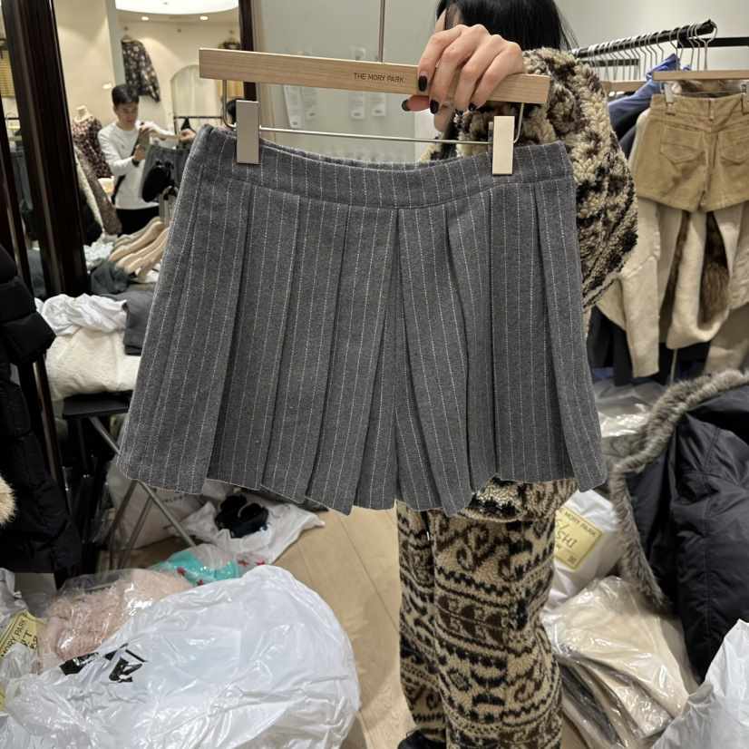 THEMORYPARK東大門㊣直郵女士新款職業休閑25秋冬推薦短褲褶裥THE MORY PARK短褲