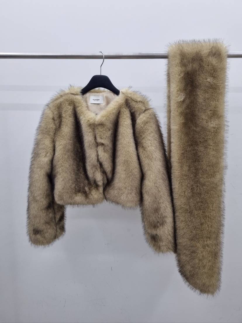 VERANDA韓國直郵㊣女裝新款推薦時尚休閑人氣熱賣短款大衣圍巾VERANDA短款大衣